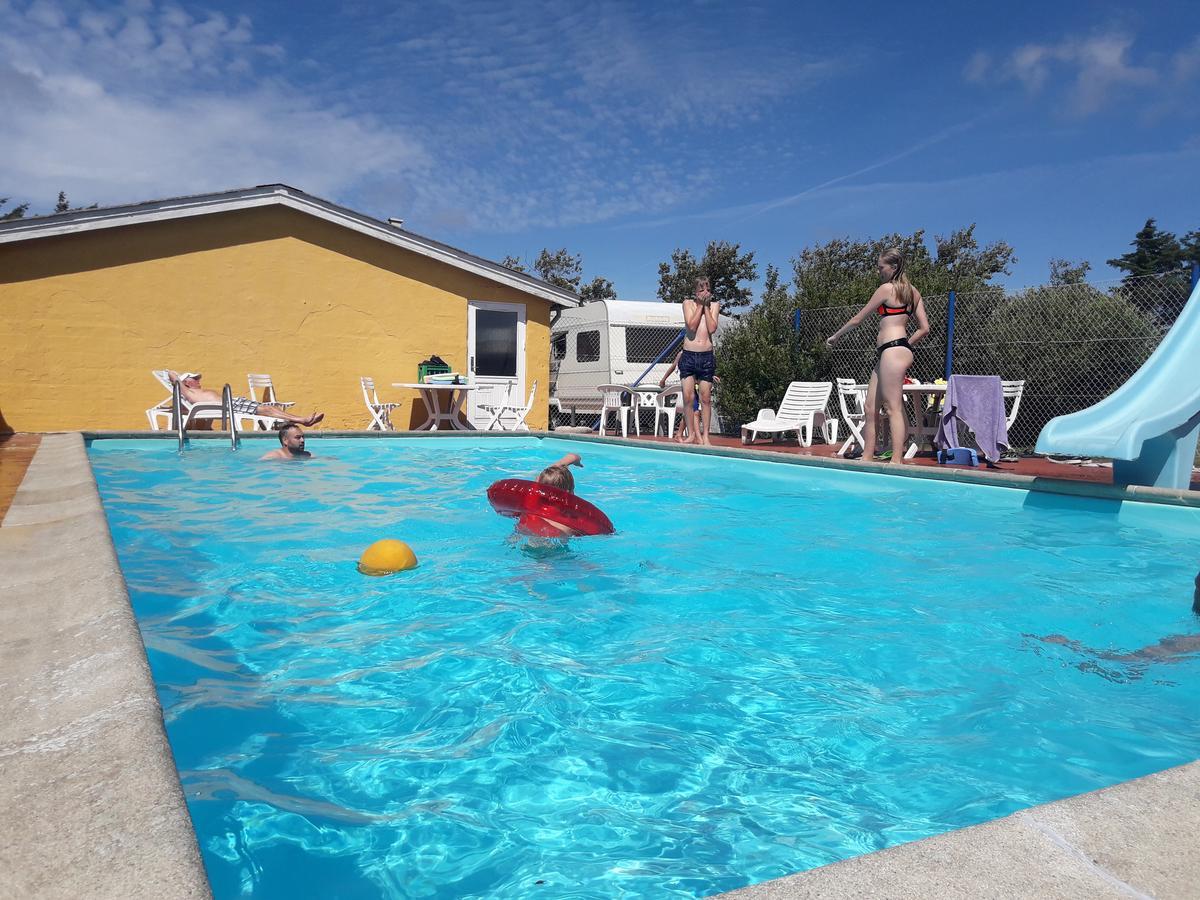 Nissum Fjord Camping Fjand Garde Bagian luar foto